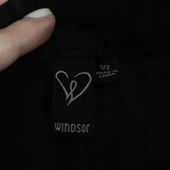 Black Cut Out Skinny’s - Picture 4 of 6